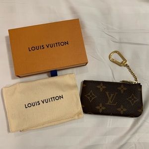 Louis Vuitton Key Pouch (Cles)
